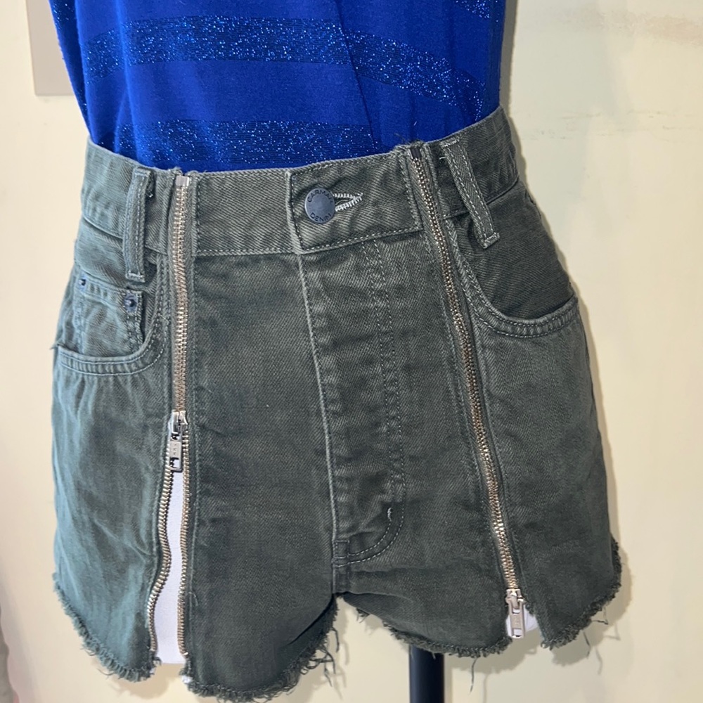 LF Army green short shorts w/ zippers and fringe
